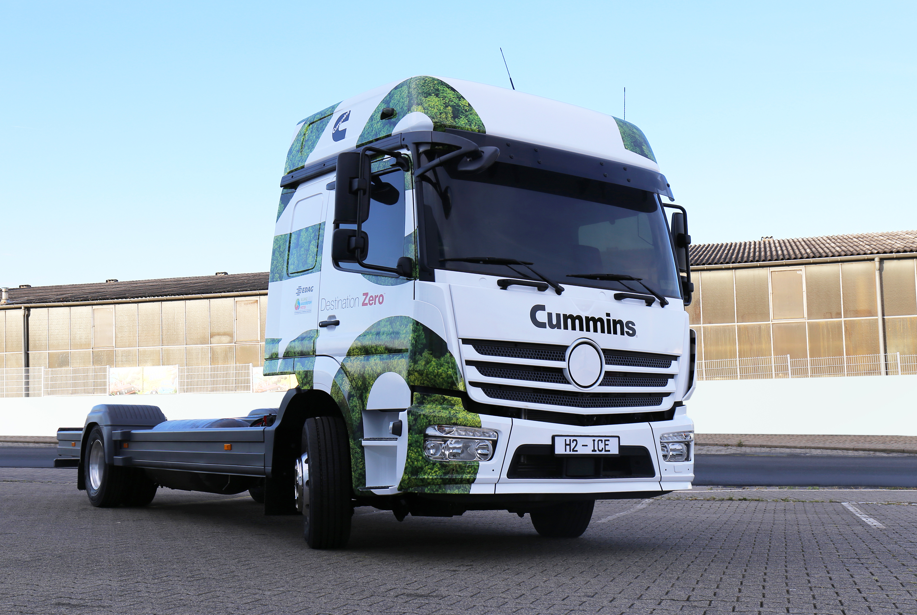 Cummins to Reveal Zero-Carbon H2-ICE Concept Truck at IAA Expo Powered by  the B6.7H Hydrogen Engine | Cummins Inc.